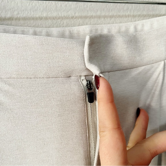 Vuori Women's Elevation Trouser Pant Ecru Heather Size Small Short Wide Leg - Picture 7 of 13